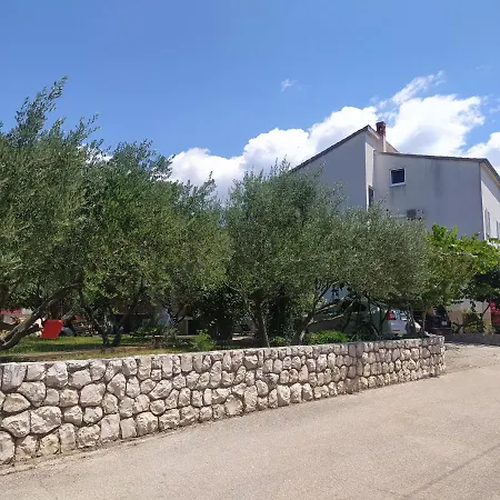 Oda ve Kahvaltı & Poppy Rose Zadar