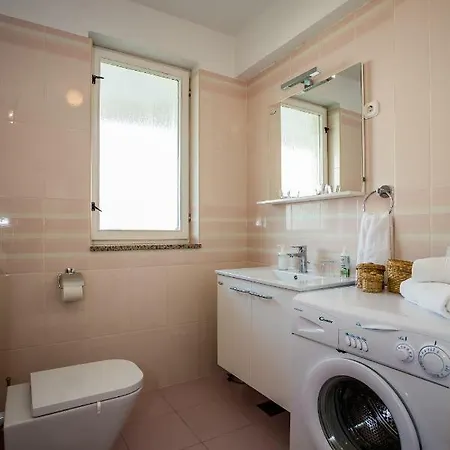 Oda ve Kahvaltı & Poppy Rose